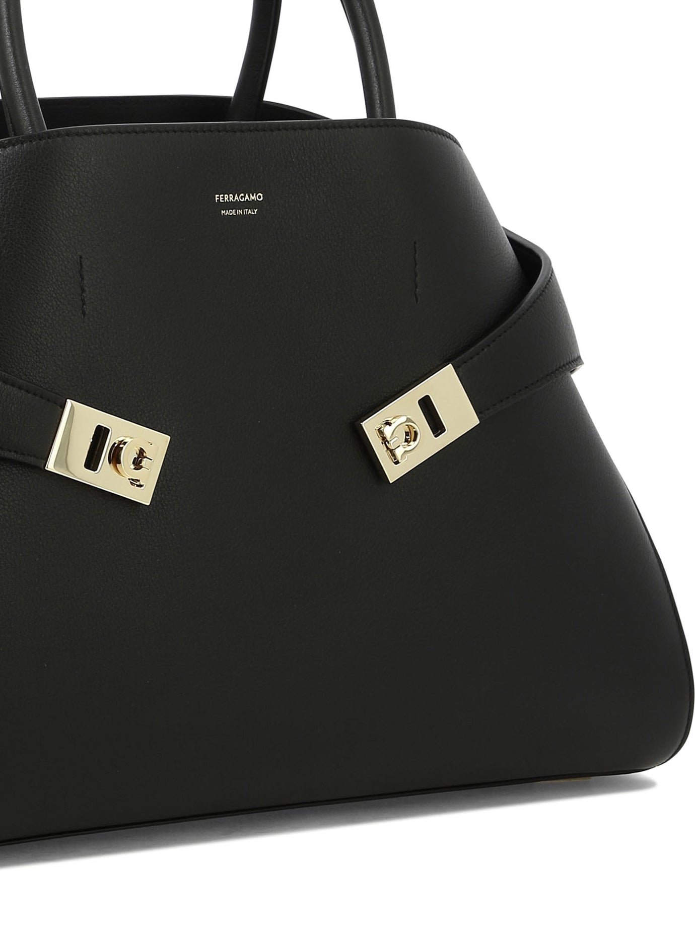 Ferragamo Elegant Shoulder Handbag for Women