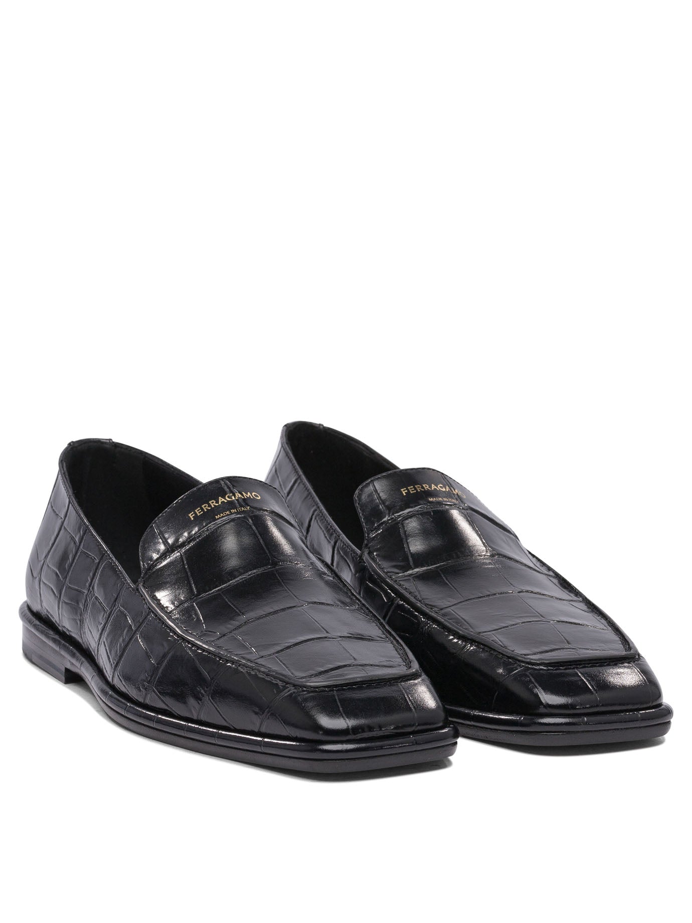 Ferragamo Elegant Leather Loafers for Men
