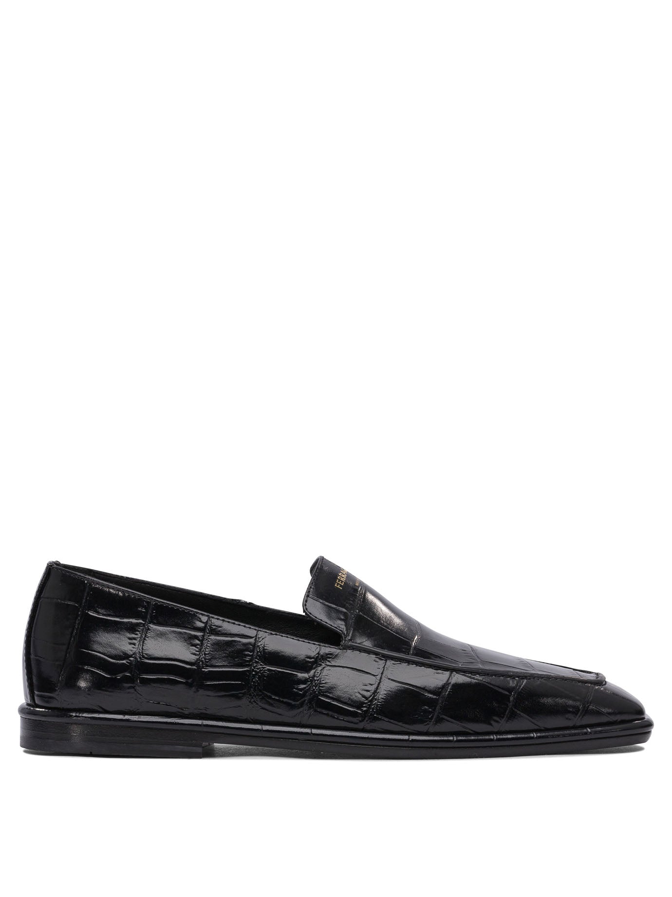 Ferragamo Elegant Leather Loafers for Men