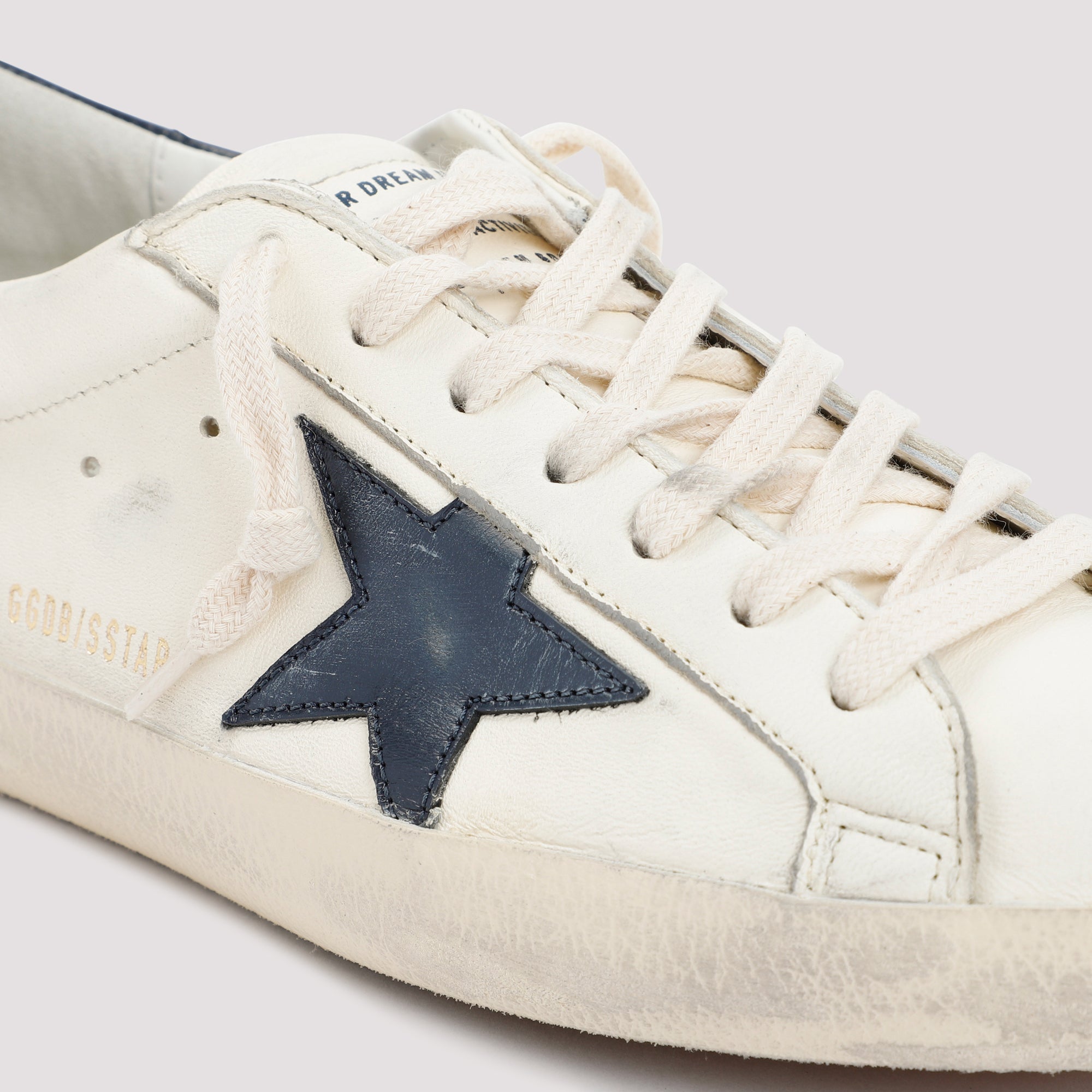 GOLDEN GOOSE Leather Sneakers for Men - Stylish and Versatile
