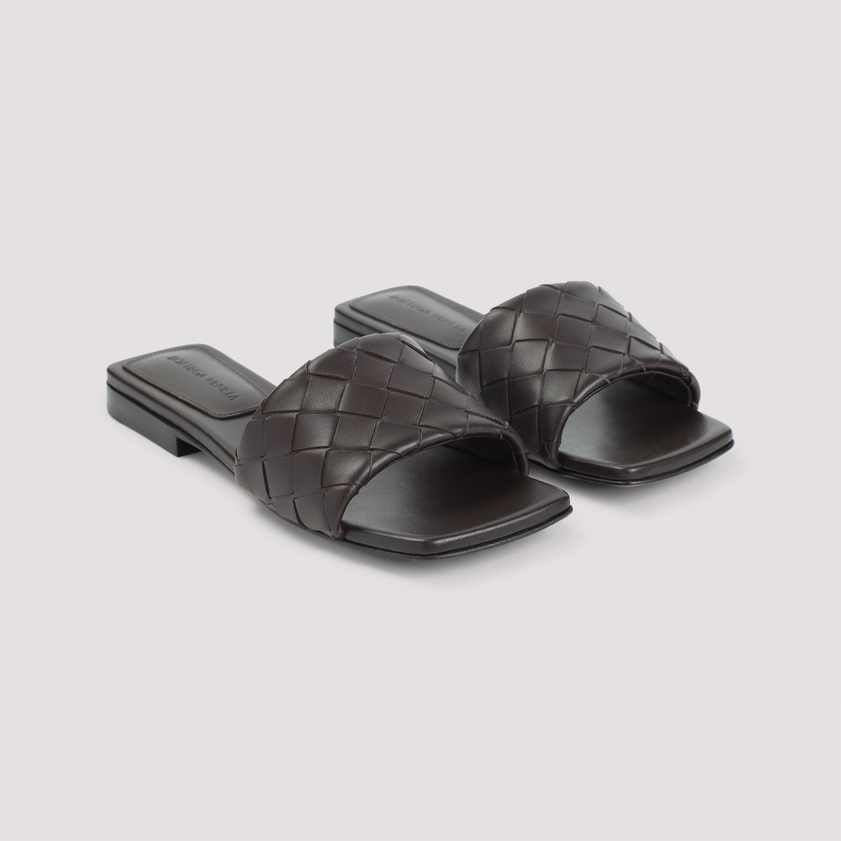 BOTTEGA VENETA Flat Sandals for Modern Men