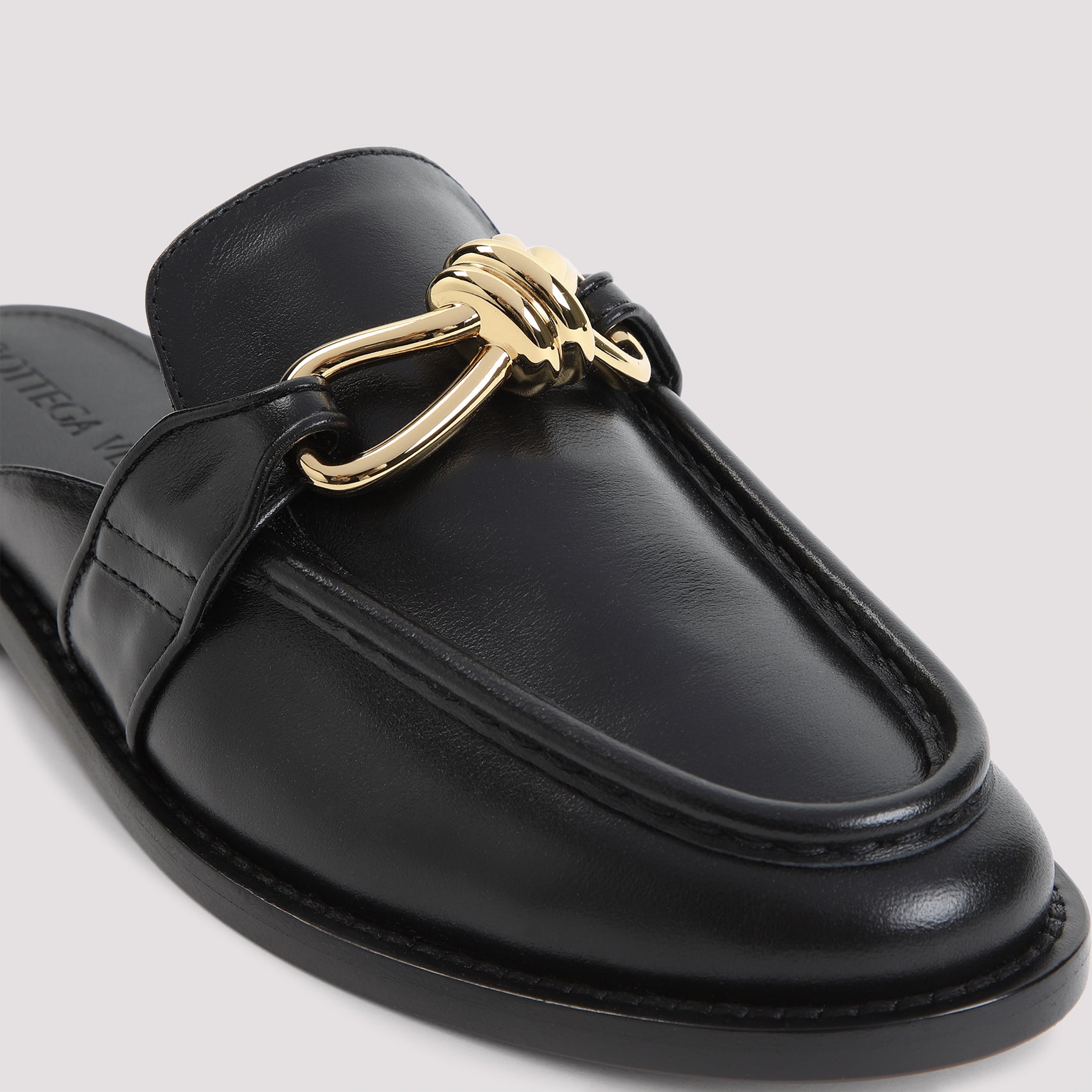 BOTTEGA VENETA Elegant Astaire Loafers for Men