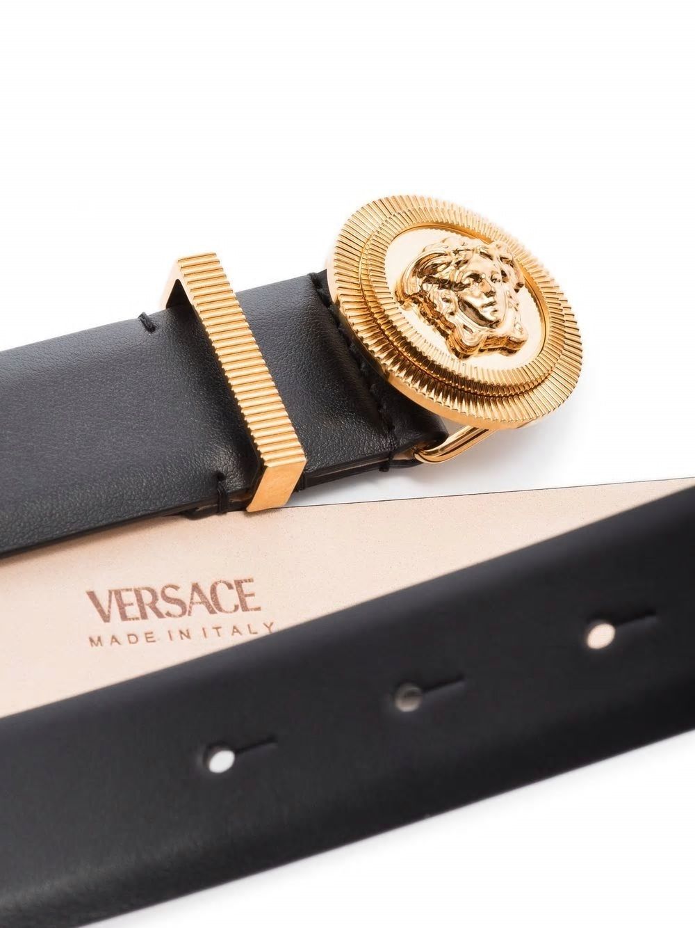 VERSACE Elegant Leather Belt for Women