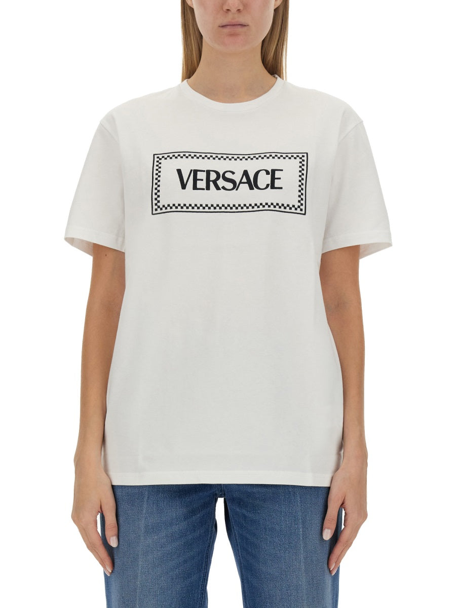 VERSACE 90s Vintage Logo T-Shirt - Size 40