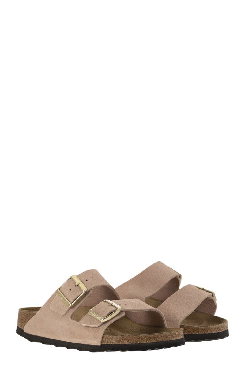 BIRKENSTOCK Arizona Flat Sandal - Women's Narrow Fit