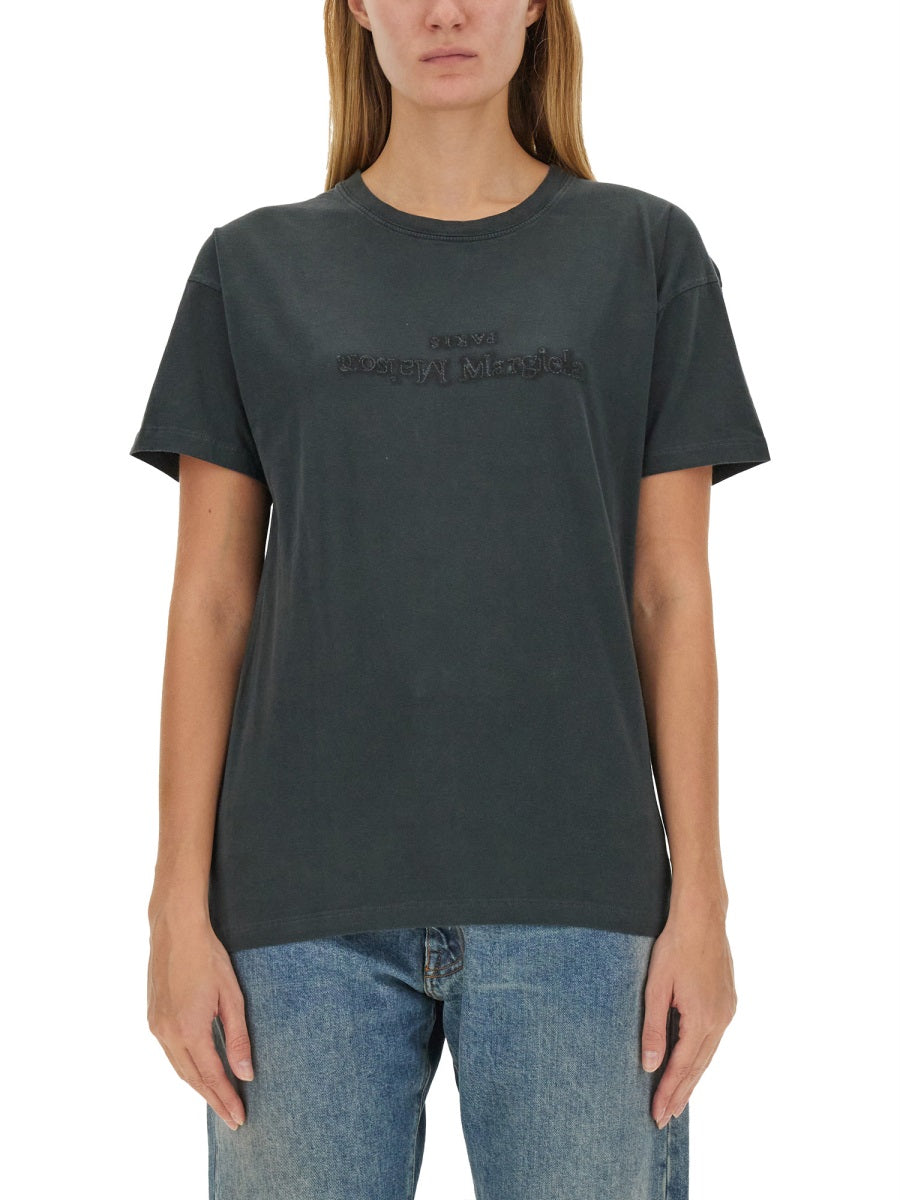 MAISON MARGIELA Logo T-Shirt - Small Size