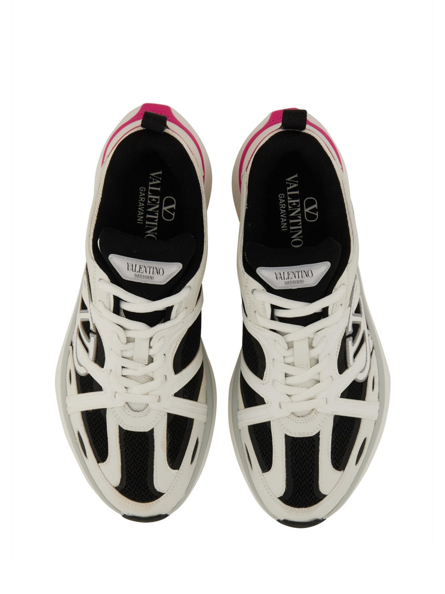 VALENTINO GARAVANI Stylish Leather Easyjog Sneakers for Women