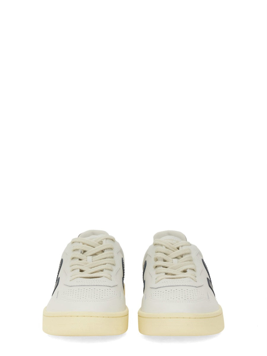 VEJA Classic Leather Sneakers for Men - SS25