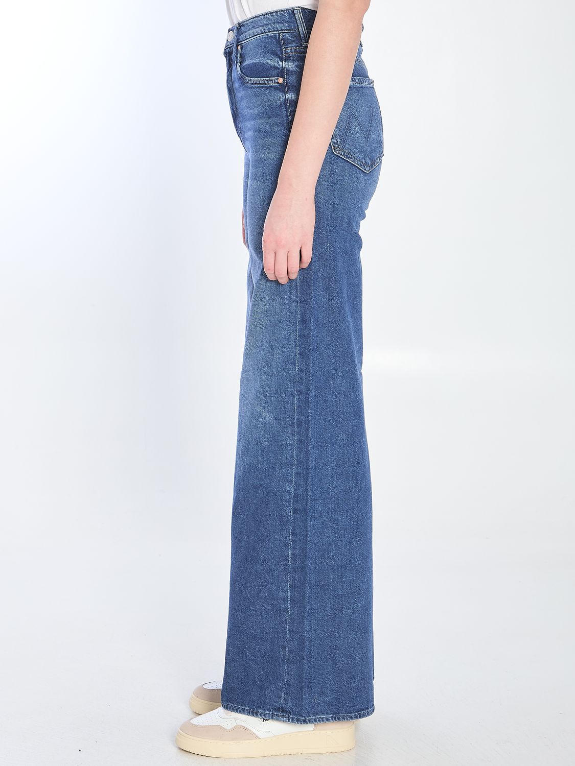 MOTHER Women’s The Swisher Wide-Leg Mini Jeans