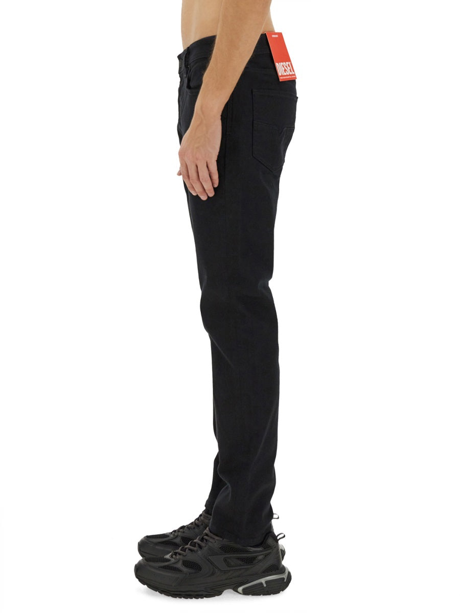 DIESEL Vintage-Inspired High-Rise Jeans - Size 32