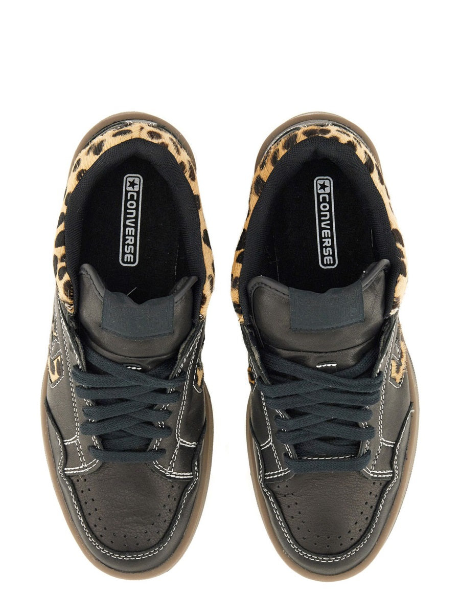 CONVERSE Ultimate Unisex Weapon Ox Sneakers