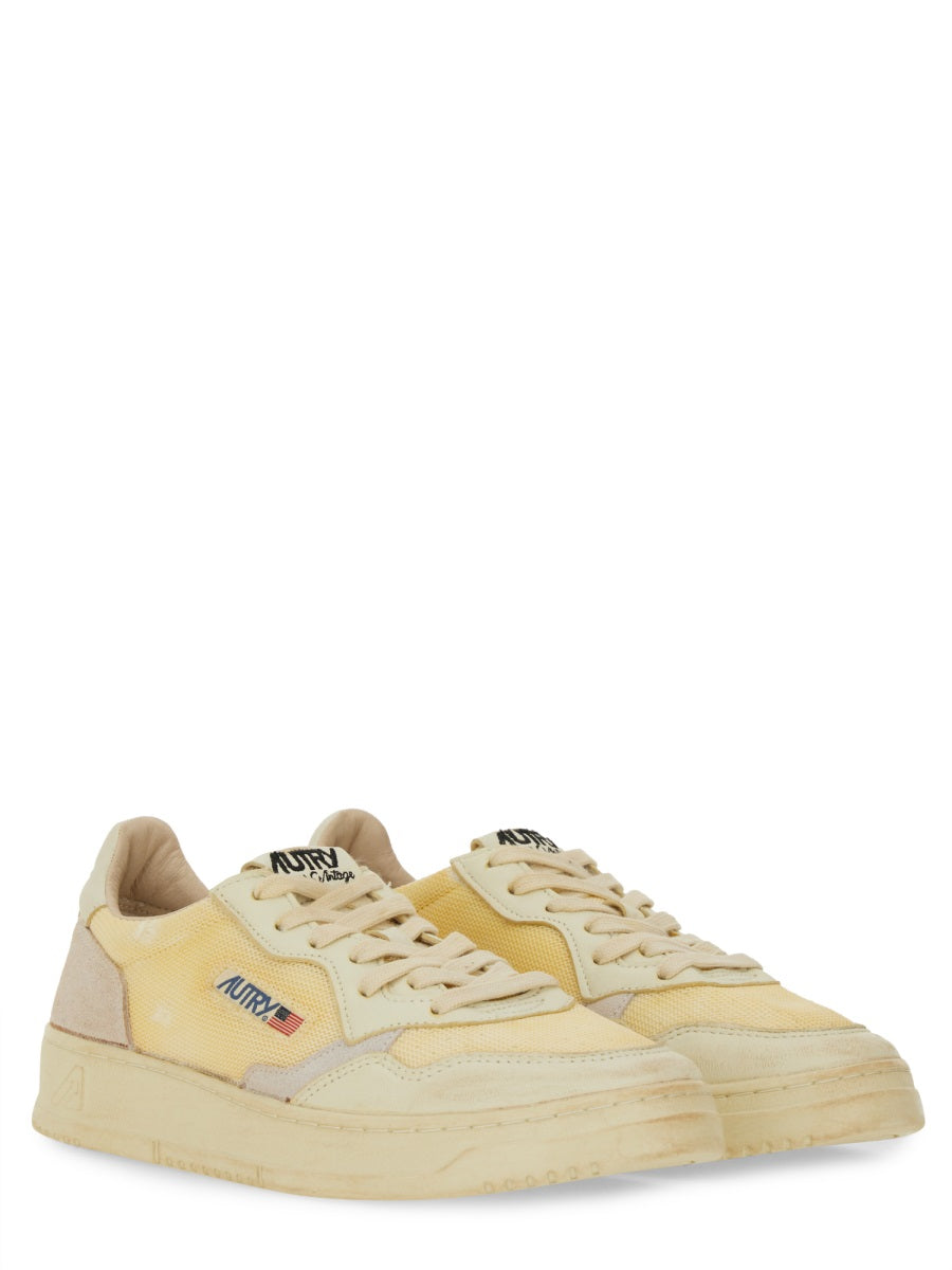 AUTRY Low Super Vintage Sneakers
