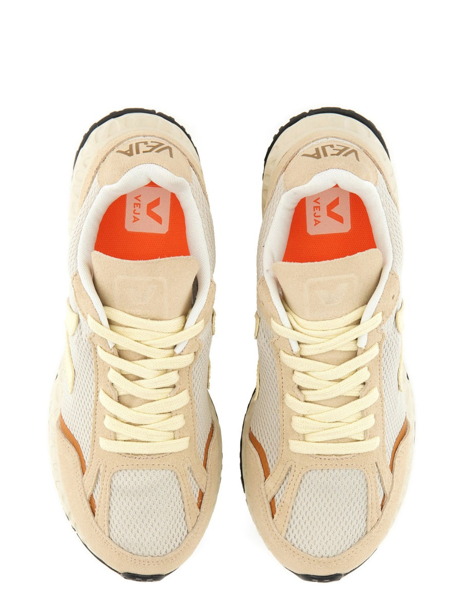 VEJA Women's Stylish Condor Royale Sneakers