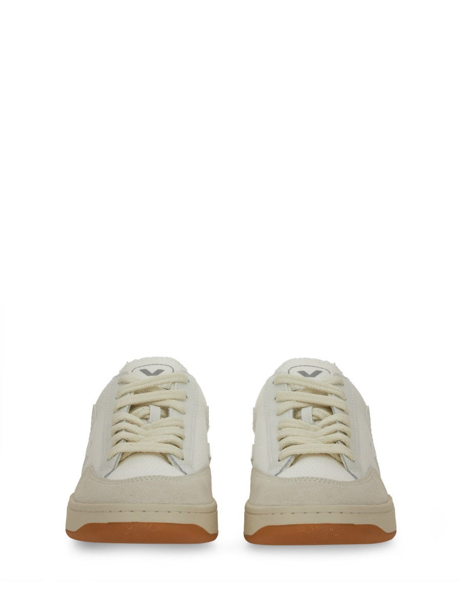 VEJA Unisex V-12 Sneakers