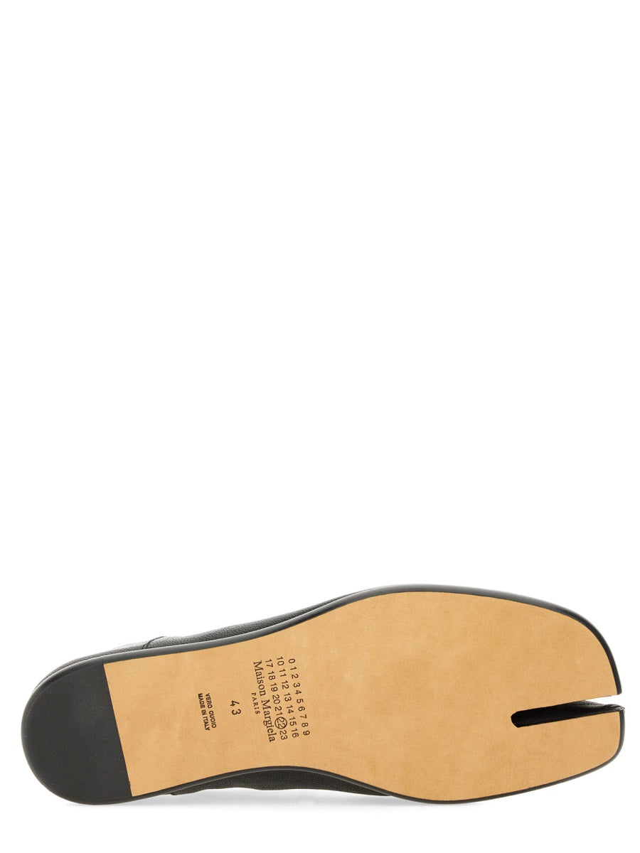 MAISON MARGIELA Leather Tabi Flat Loafers for Men