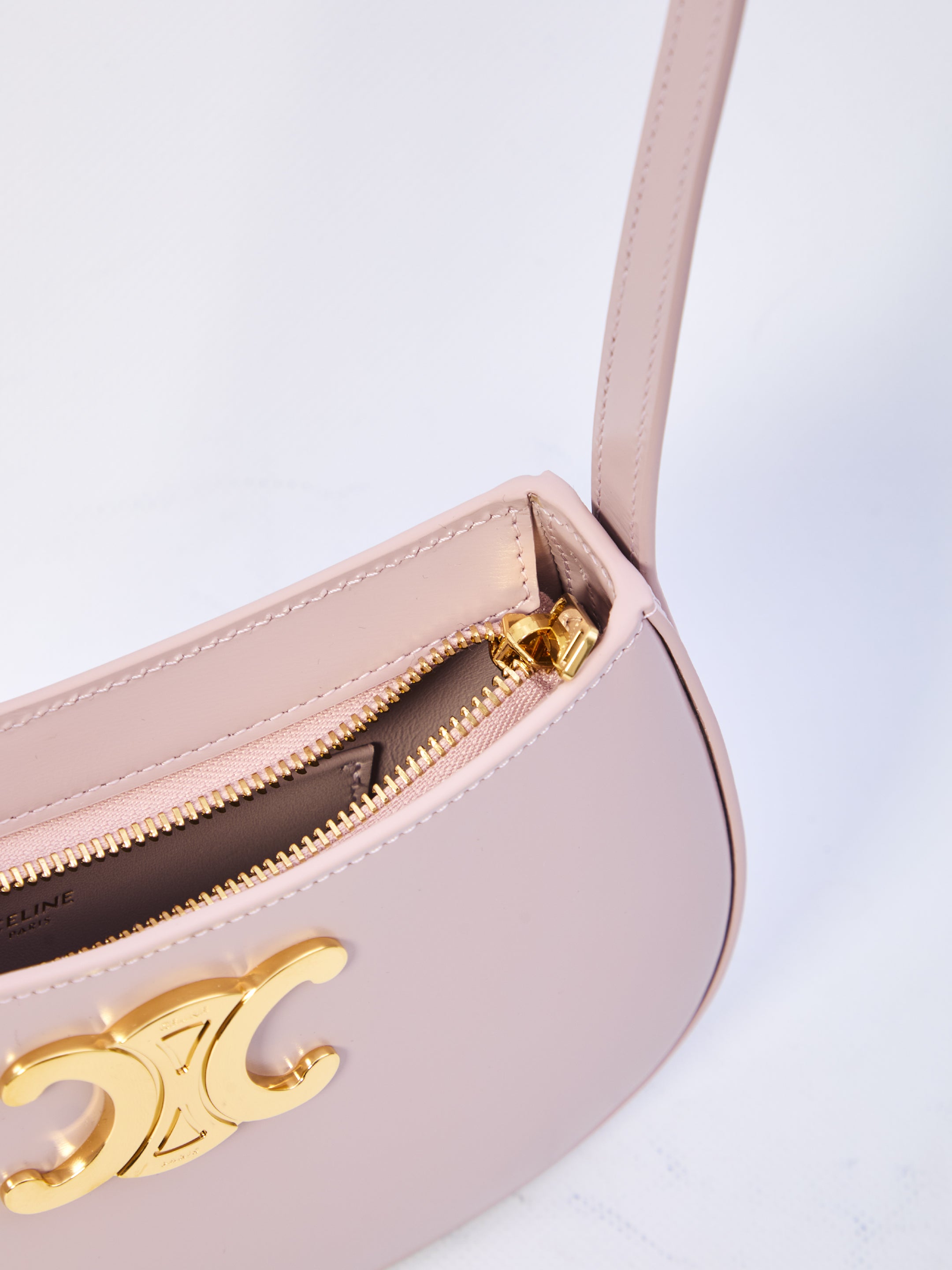 CELINE Medium Tilly Handbag - Perfect for Every Occasion