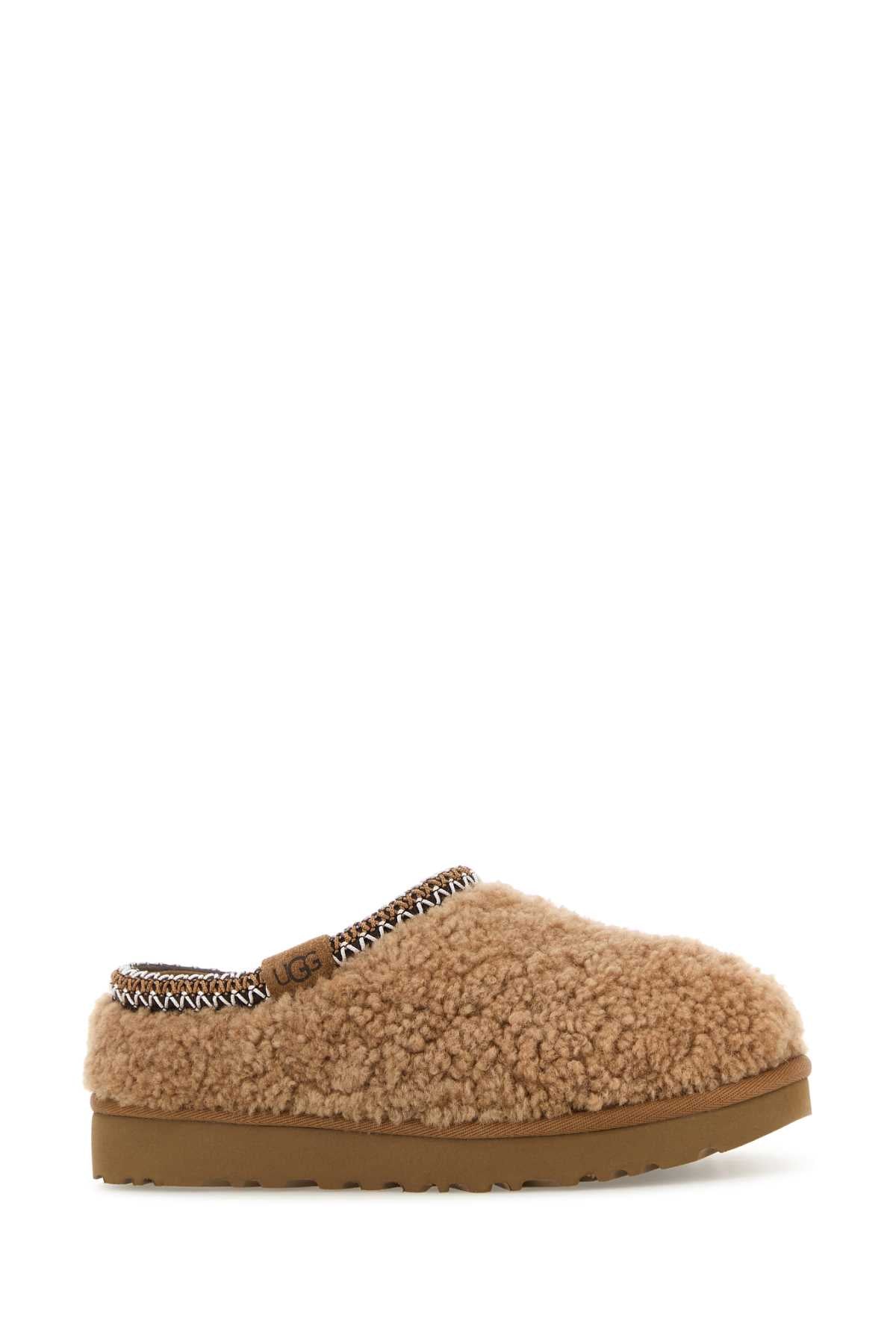 UGG Maxi Curly Crimped Sheepskin Sandals