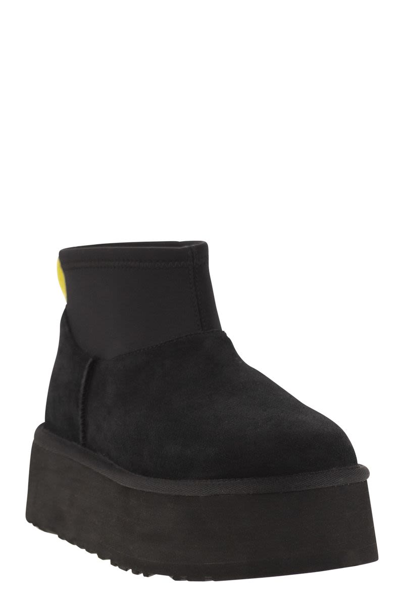 UGG Women's Mini Dipper Suede Ankle Boots