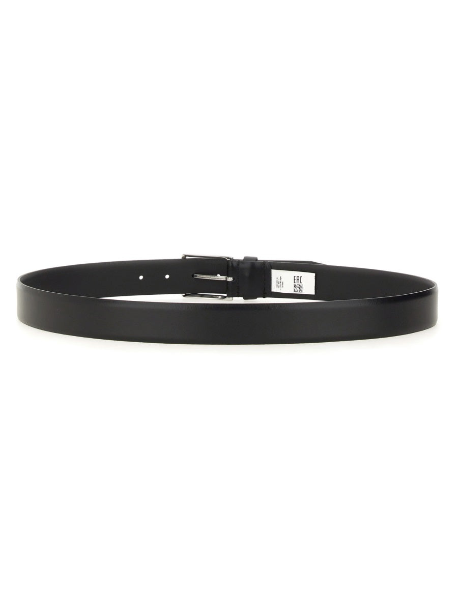 BOSS Classic Leather Belt with Stylish Buckle