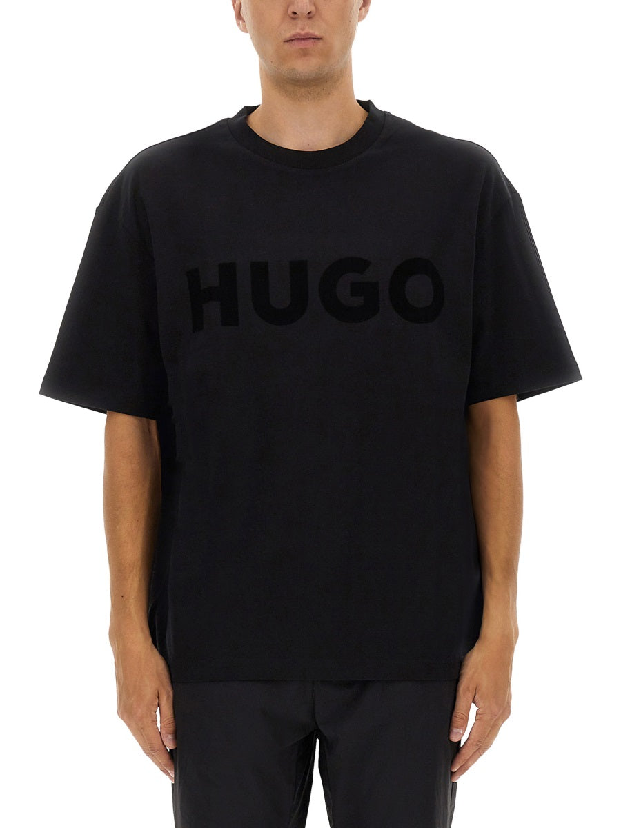 HUGO Men's Oversized Logo T-Shirt - Size L