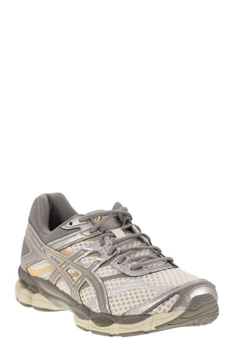ASICS Men's Low Top GEL-Cumulus 16 Sneaker