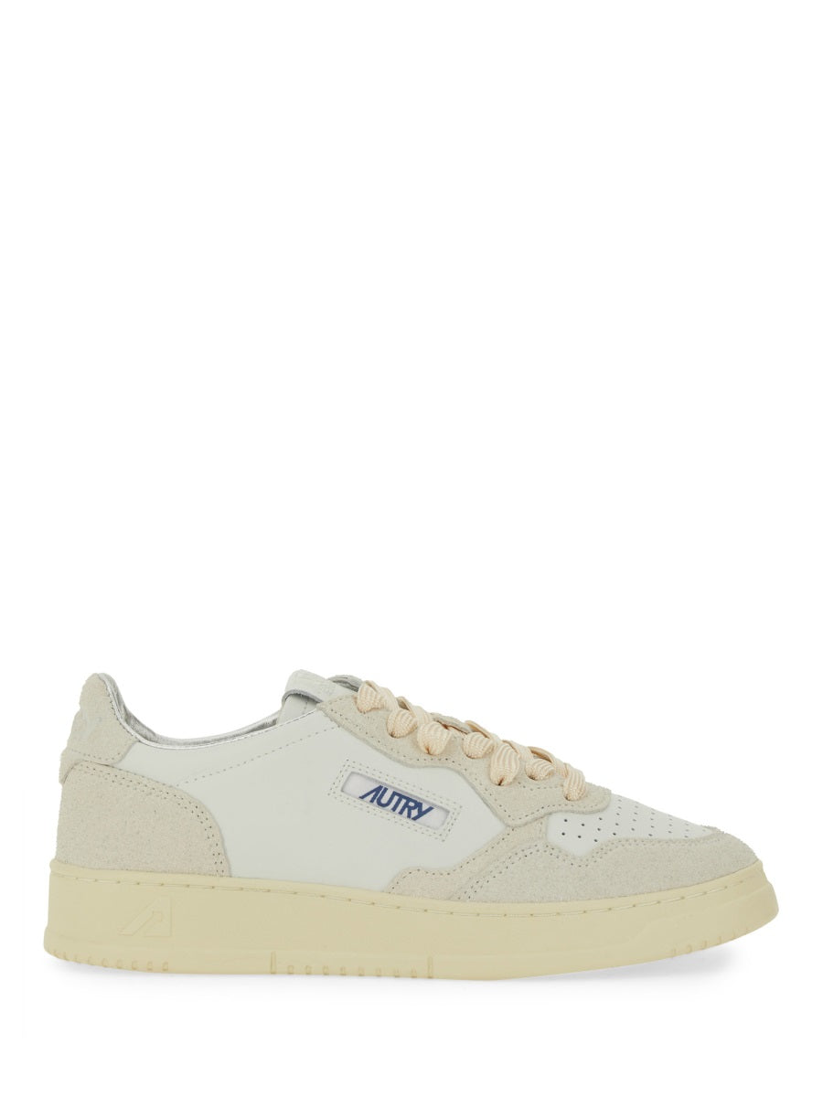 AUTRY Women's Medalist Low Sneakers