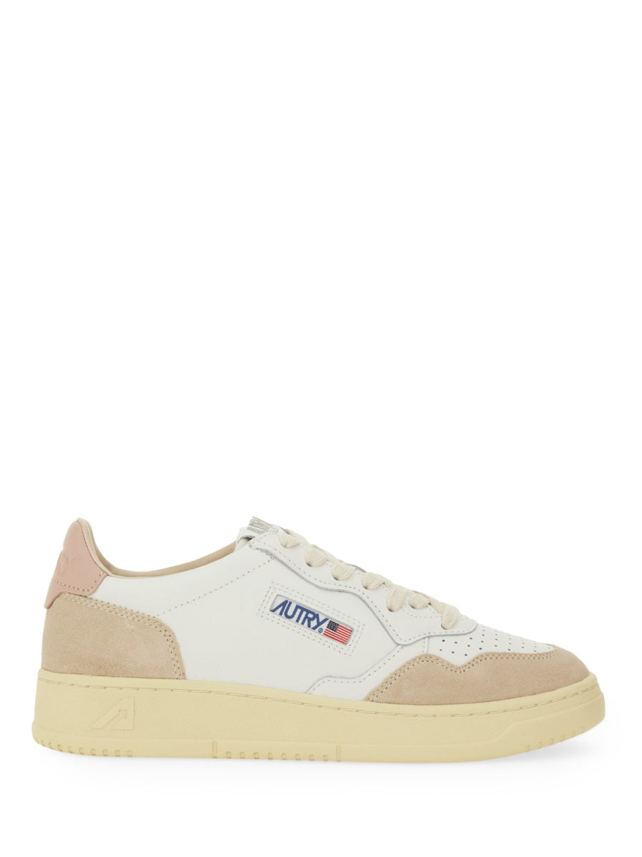AUTRY Medalist Low Women's Sneakers