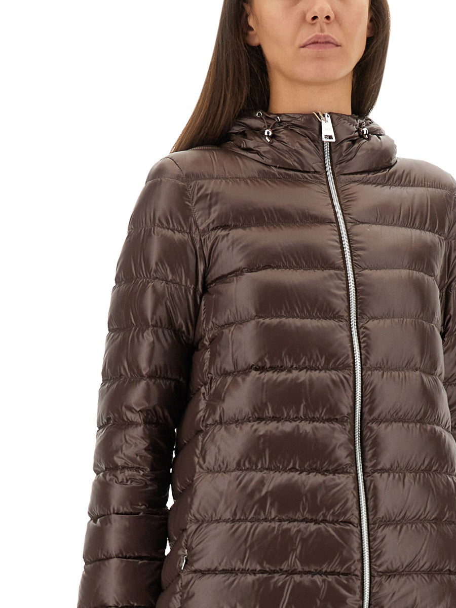HERNO A-Shape Resort Down Jacket in Size 40 IT