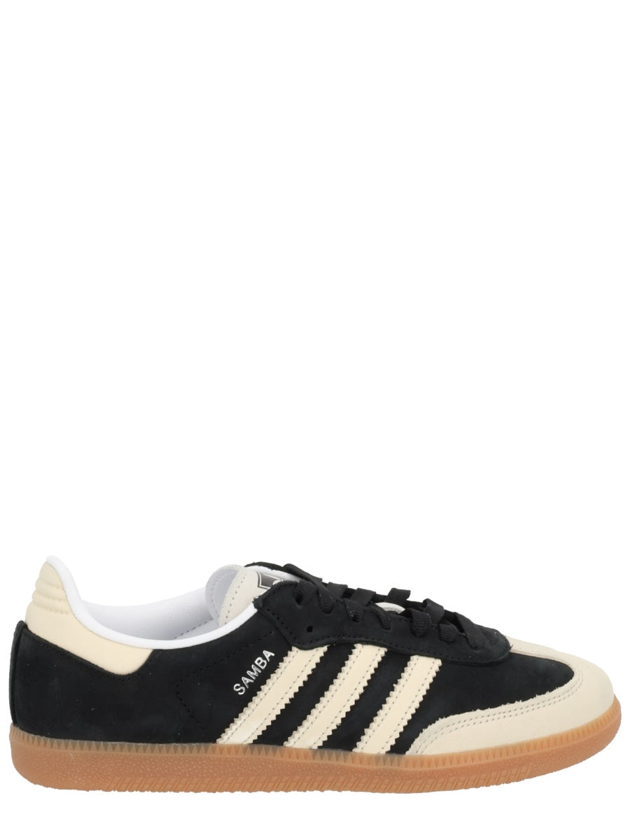 ADIDAS ORIGINALS Classic Unisex Sneakers