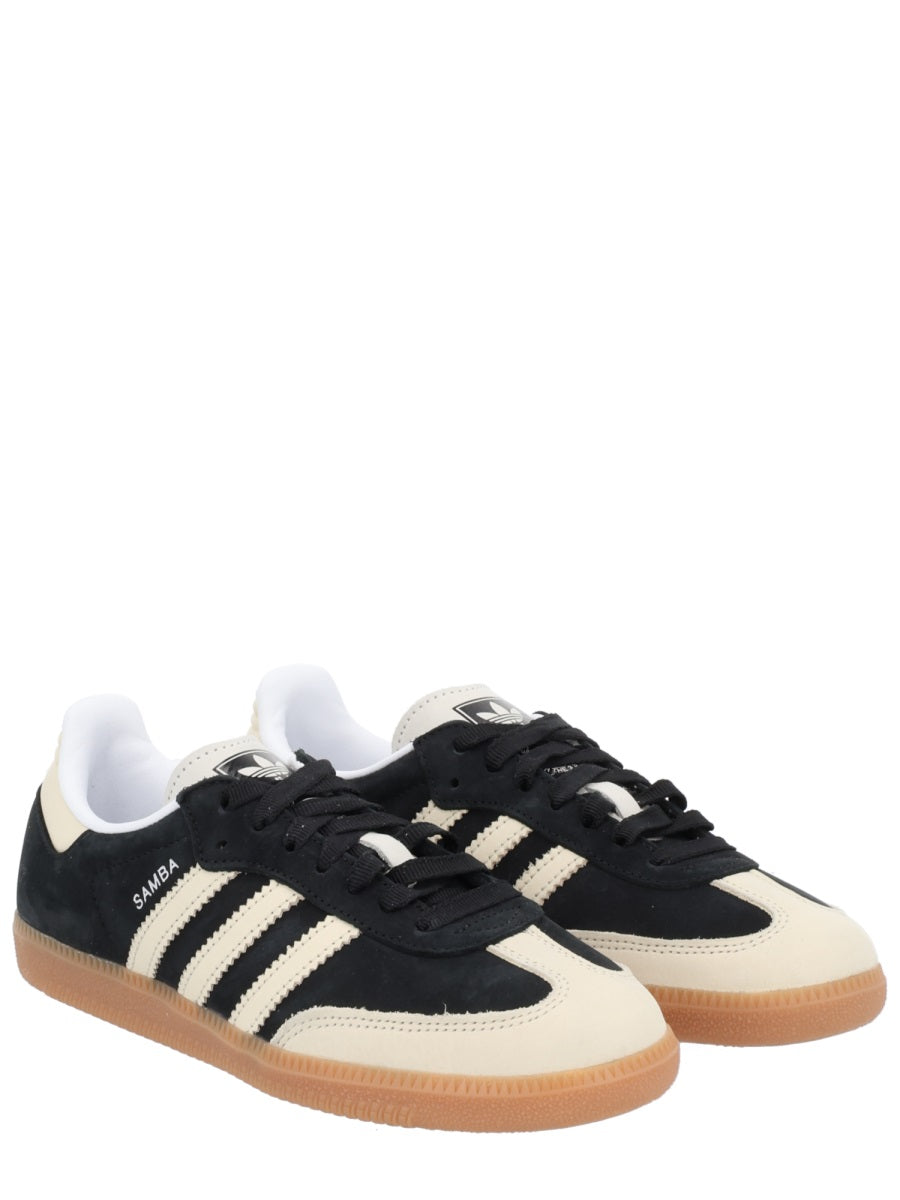 ADIDAS ORIGINALS Classic Unisex Sneakers