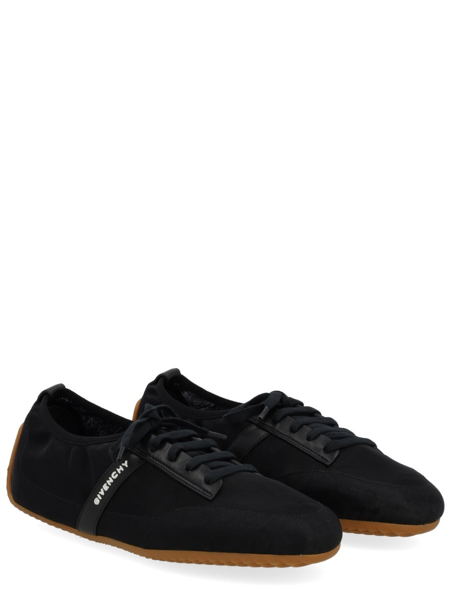 GIVENCHY Chic Women’s Sneakers for FW25