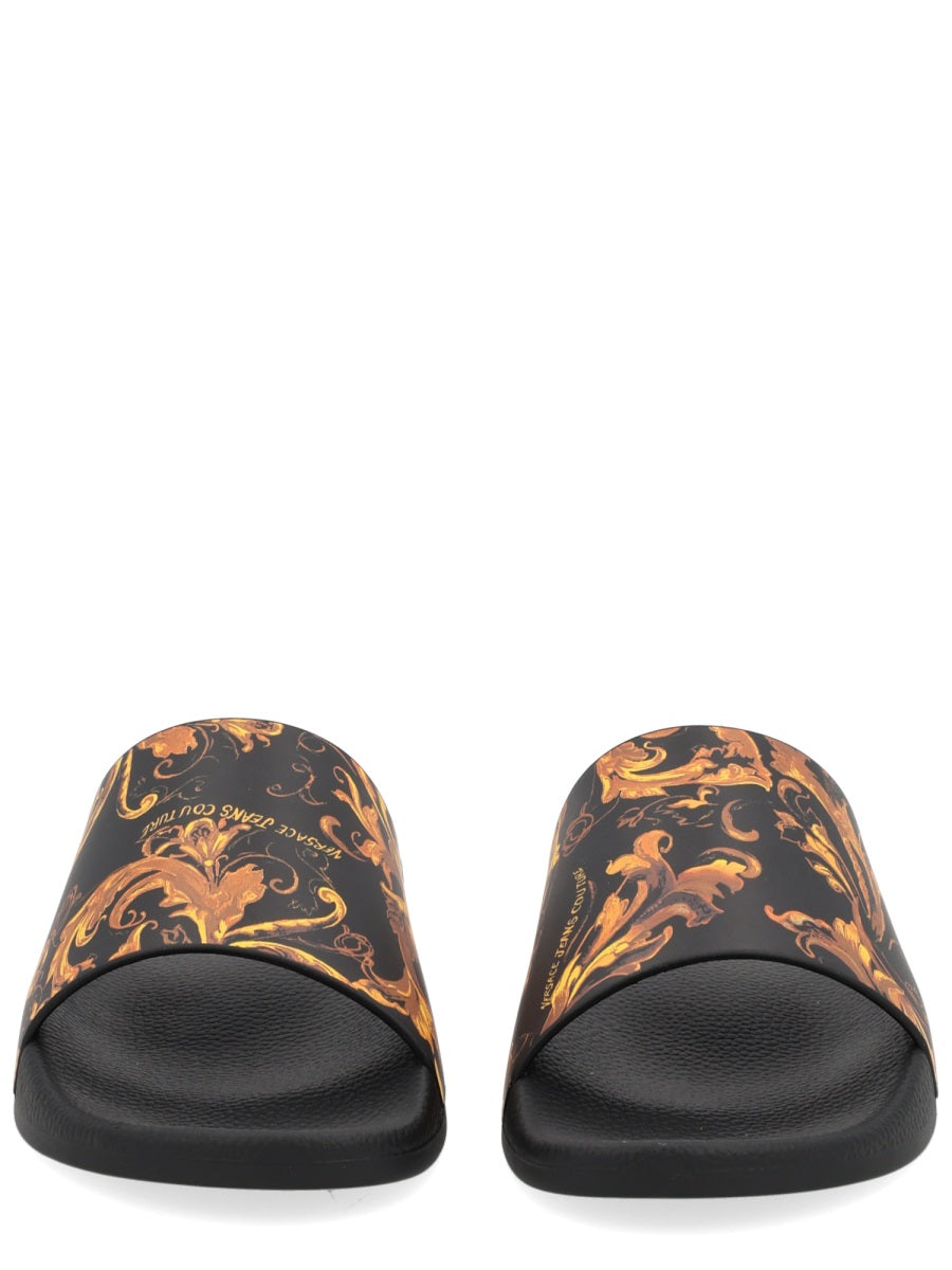 VERSACE JEANS COUTURE Elegant Couture Socks for Men