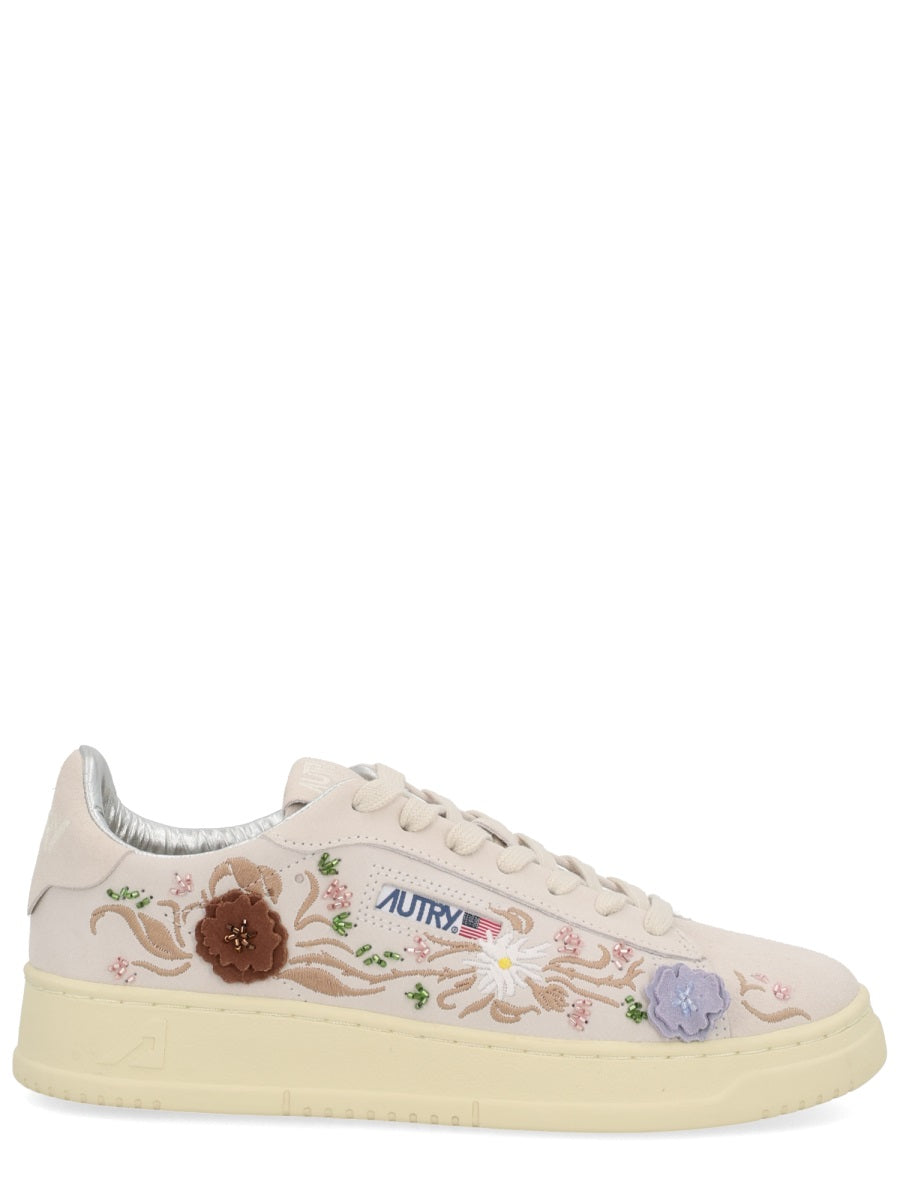 AUTRY Mini Suede Sneakers with Bead Embroidery