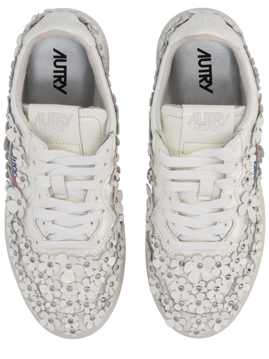 AUTRY Medalist Low Women's Sneakers