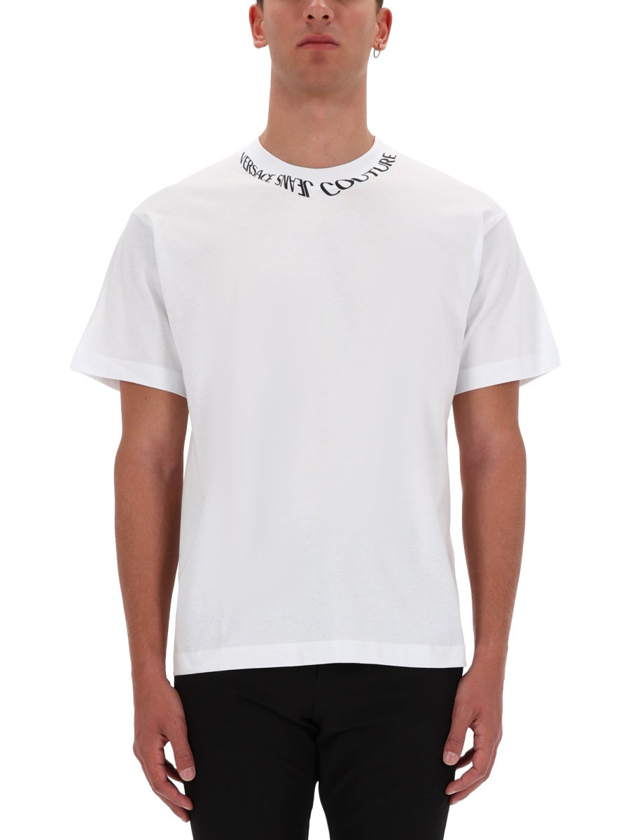 VERSACE JEANS COUTURE Stylish Men's FW25 T-Shirt