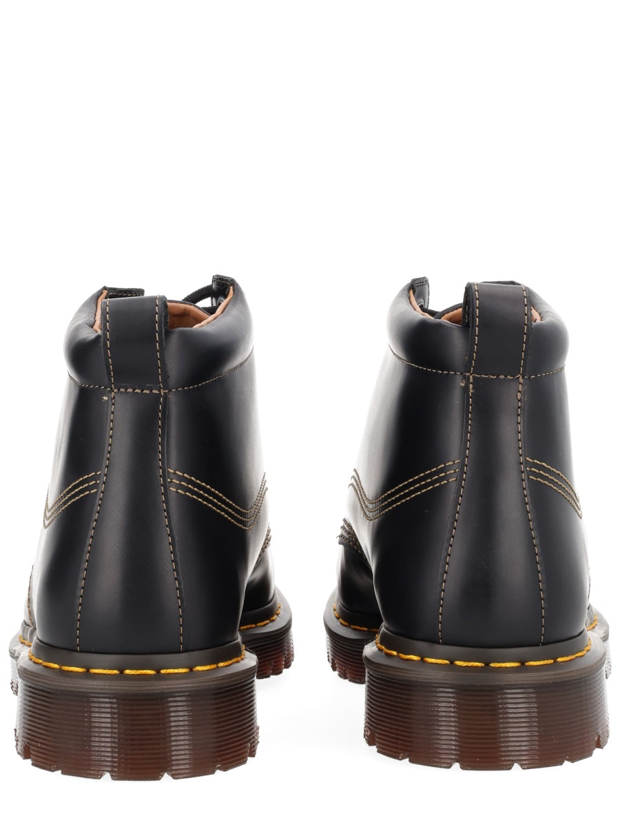 Dr MARTENS Men's Classic Leather Boots