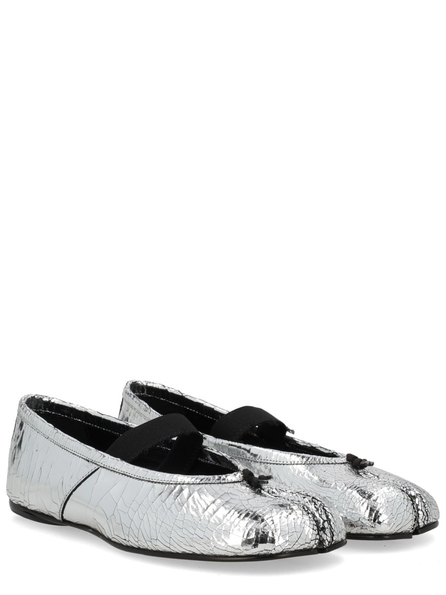MAISON MARGIELA Elegant Leather Flats for Women