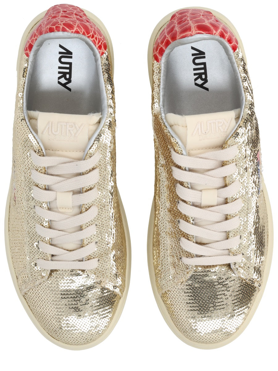 AUTRY Chic Sneakers for Women - FW25 Edition