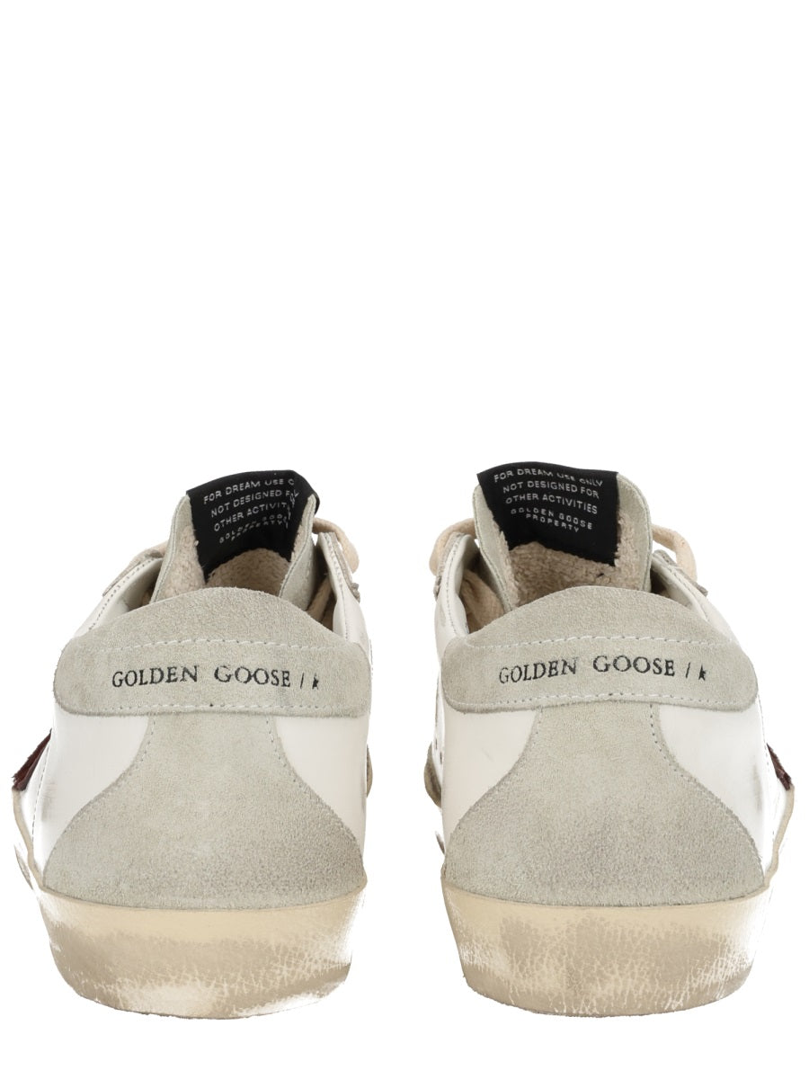 GOLDEN GOOSE Luxurious Women's Sneakers - Made from 100% Cow Leather