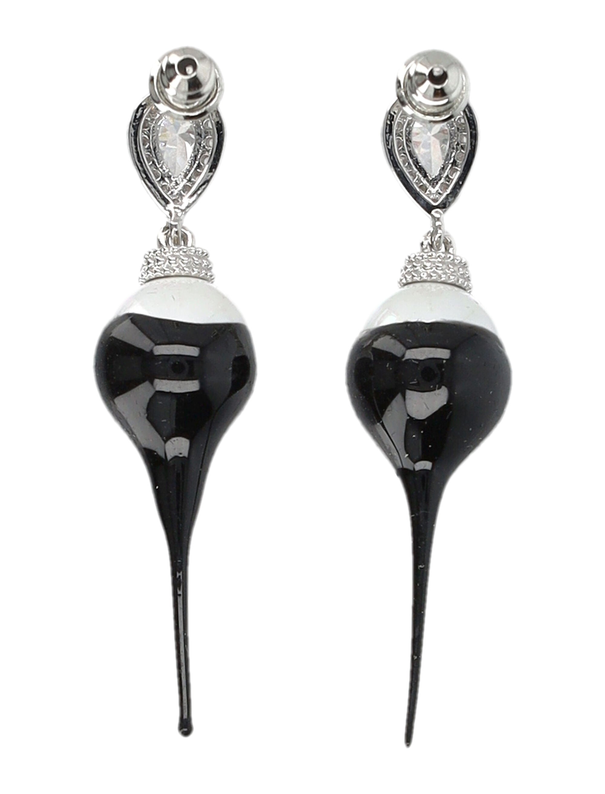 OTTOLINGER Avant-Garde Pearl Drop Earrings
