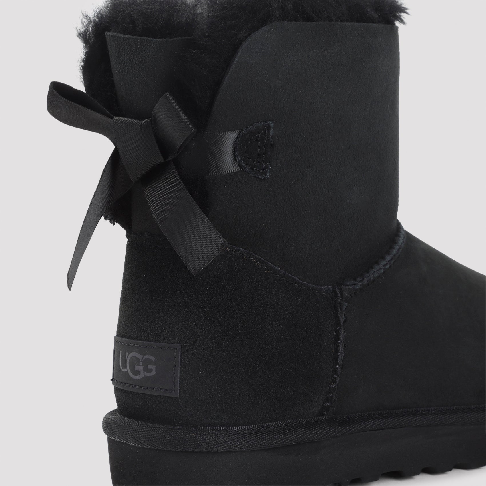 UGG Men's Mini Bailey Bow II Boots