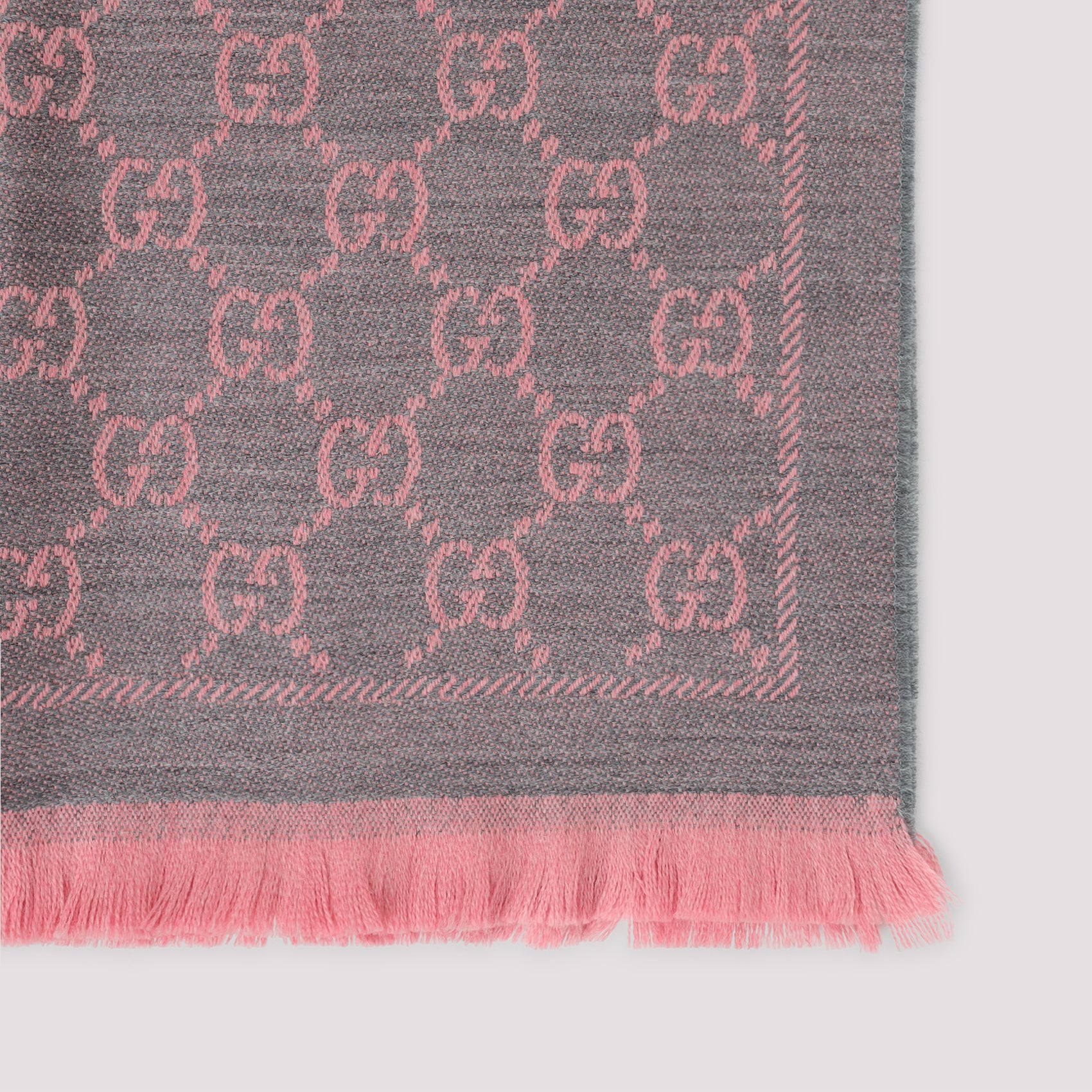 GUCCI Jacquard Logo Scarf