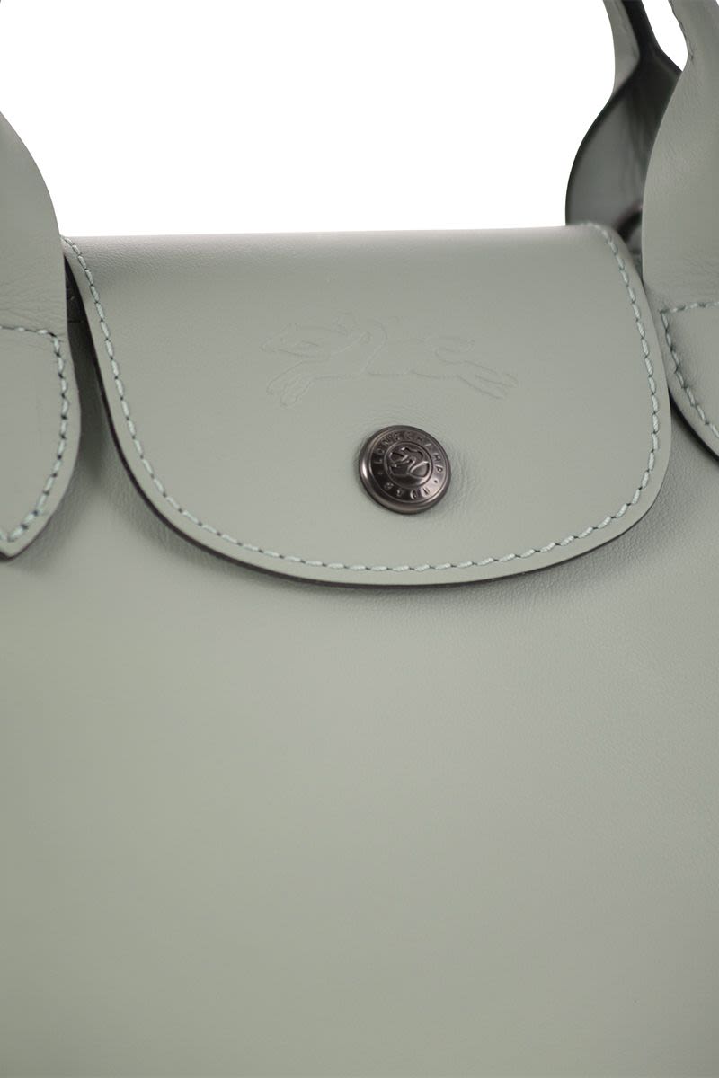 LONGCHAMP Mini Leather Handbag - A Glamorous Evening Companion