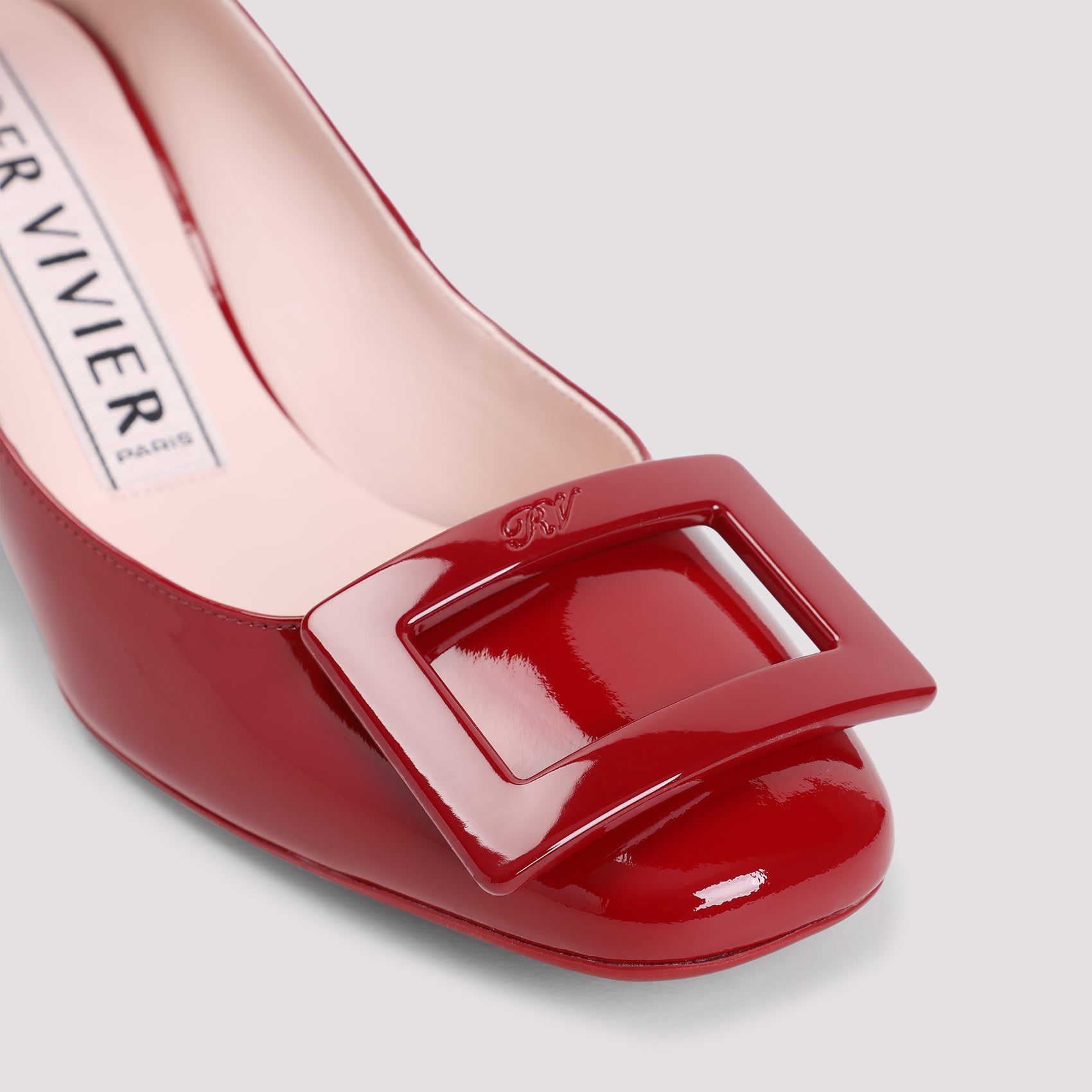 ROGER VIVIER Lacquered Ankle Strap Dec 45 Pumps