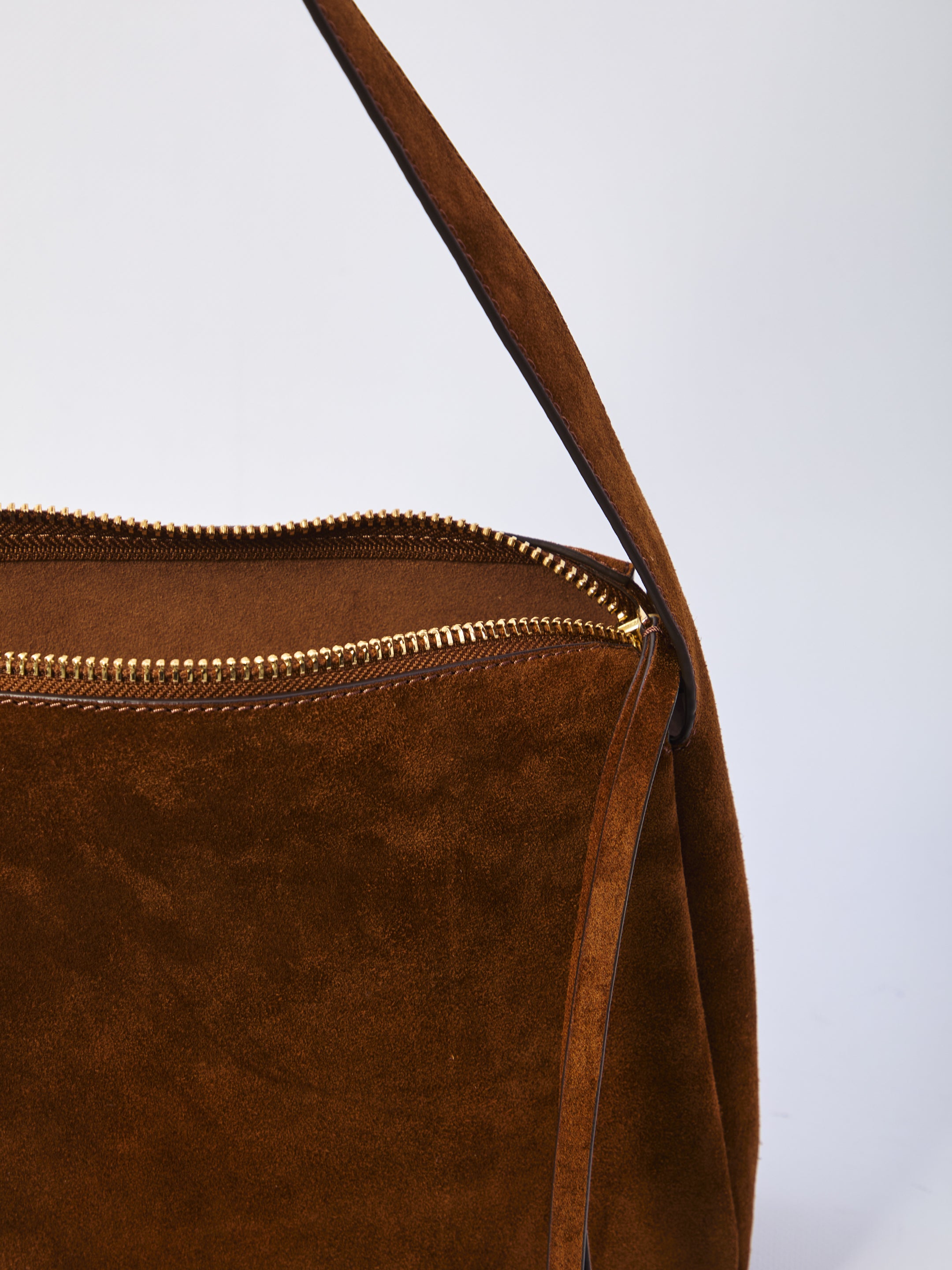 TORY BURCH Romy Mini Suede Handbag - Dimensions: 31 x 19.5 x 8 CM