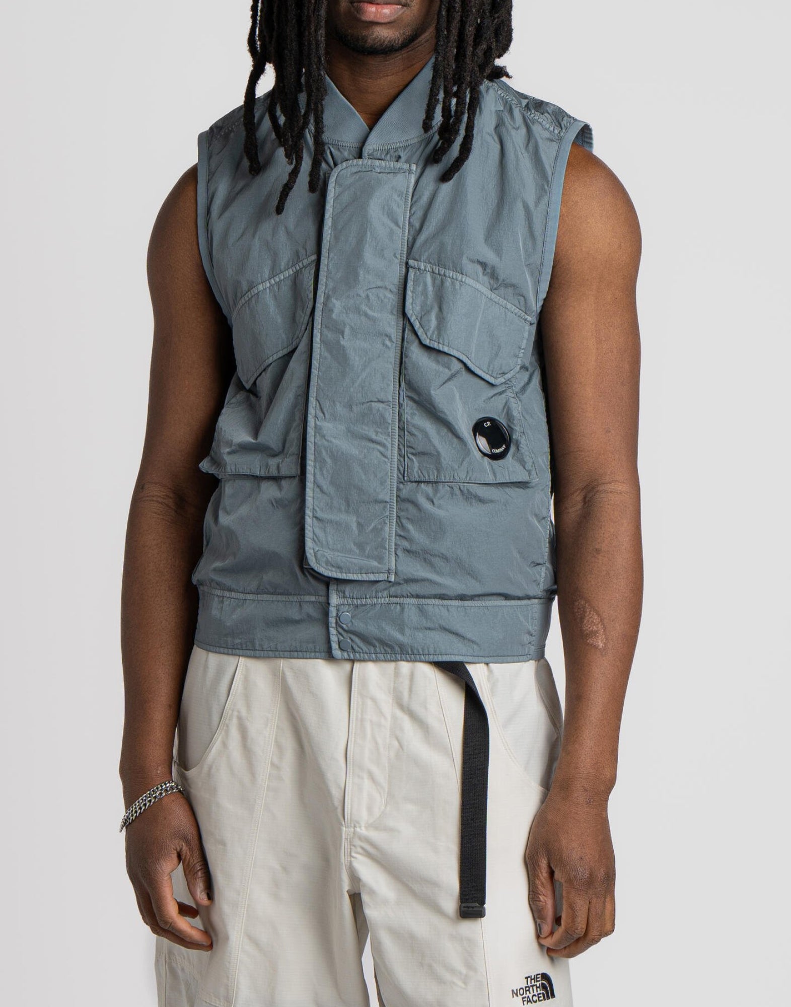 C.P.COMPANY Chrome R Lens Logo Vest Jacket for Men - FW25