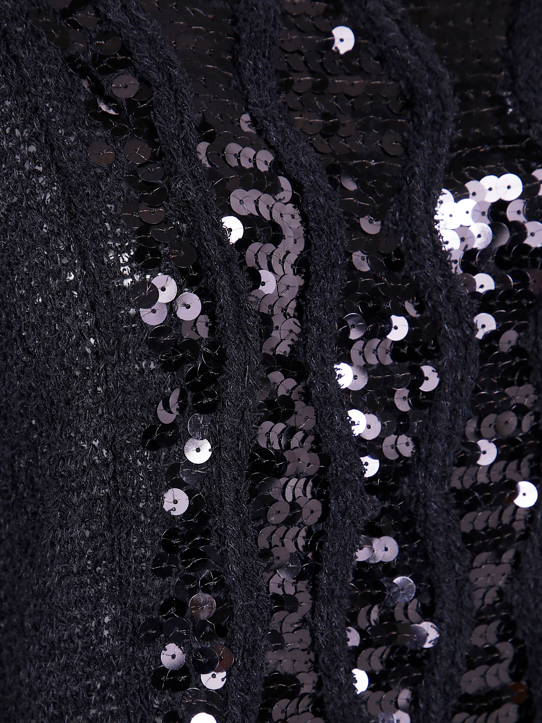 AVIU Embroidered Pullover with Short Sleeves