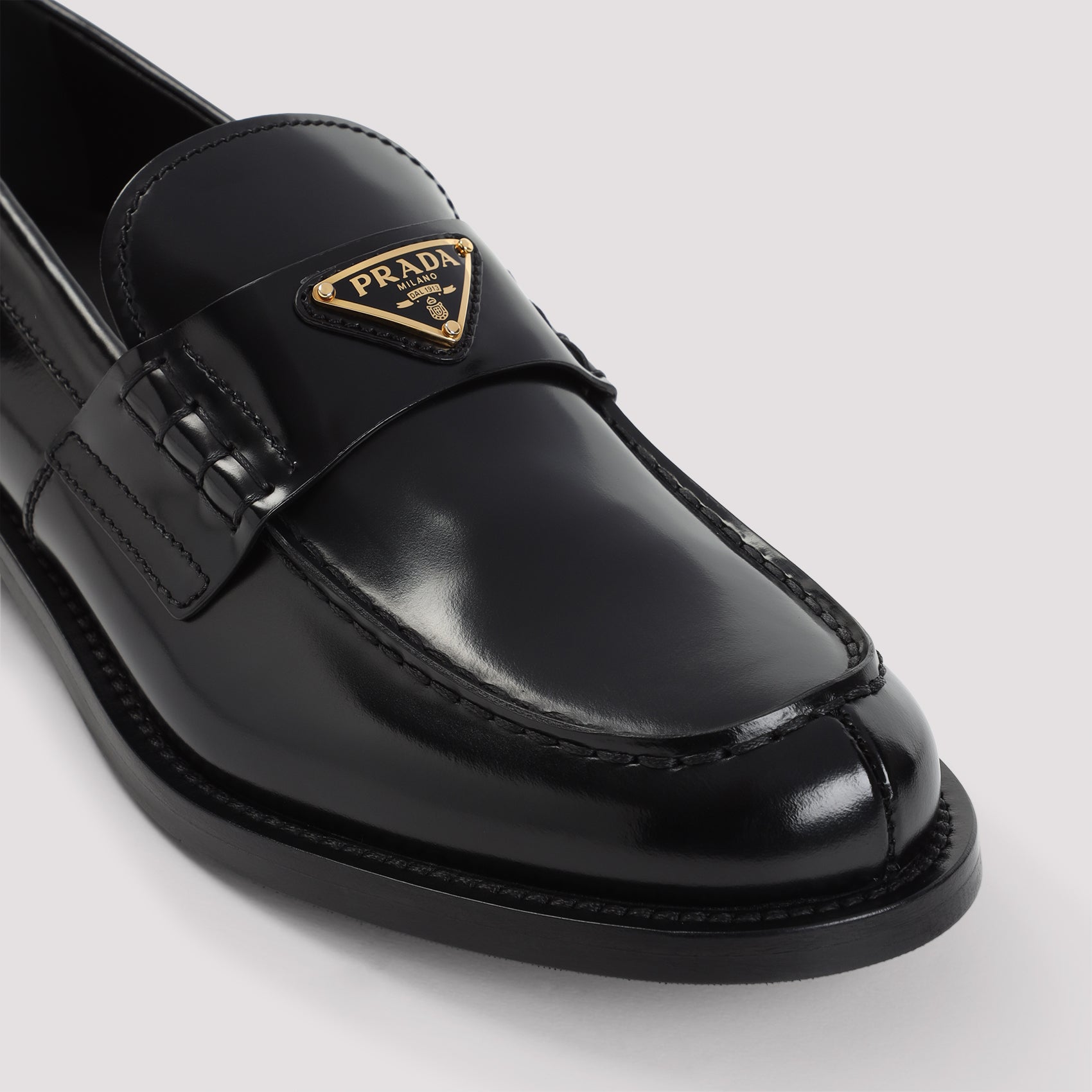 PRADA Elegant Leather Loafers for Women