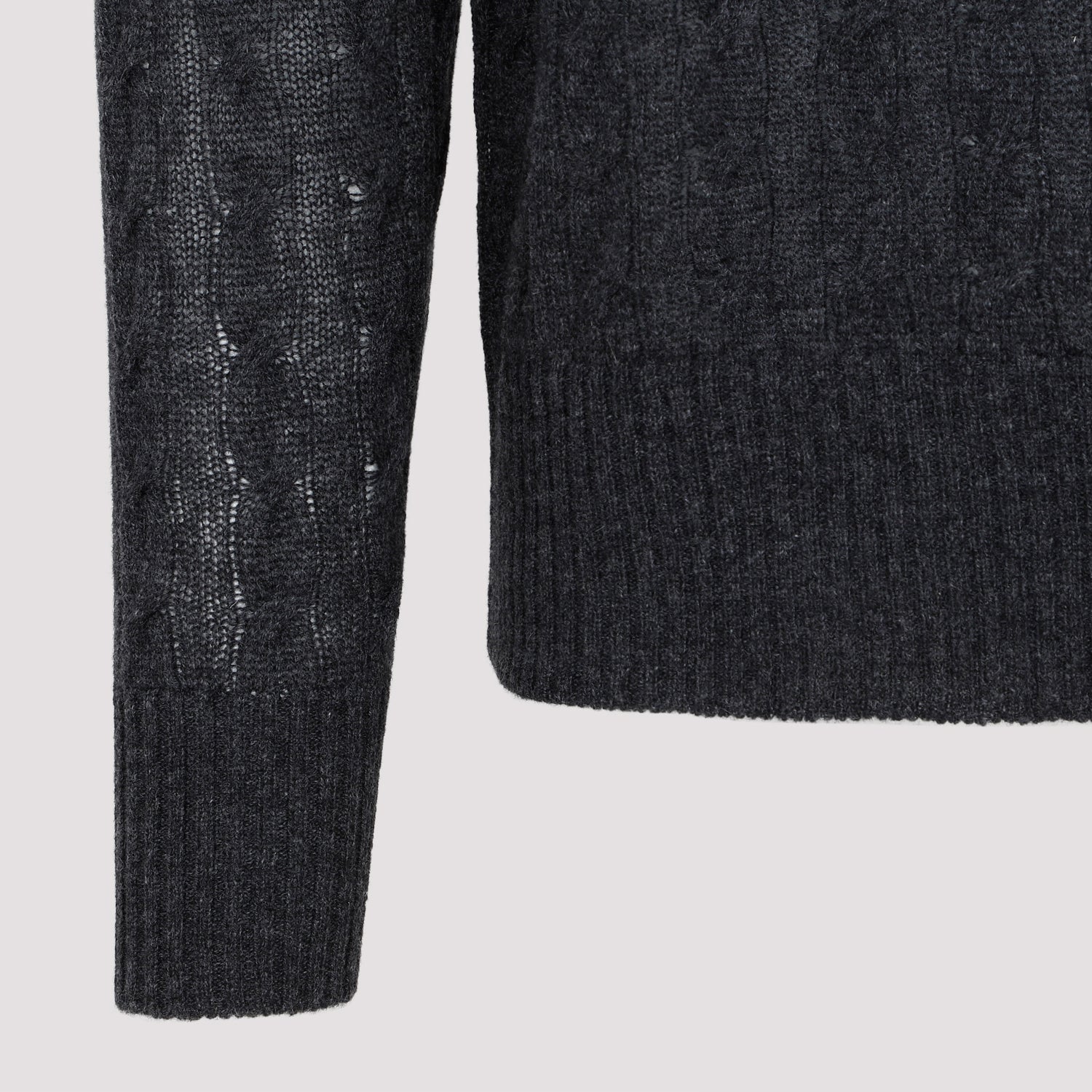 ETRO Luxurious Cashmere Cable-Knit Sweater