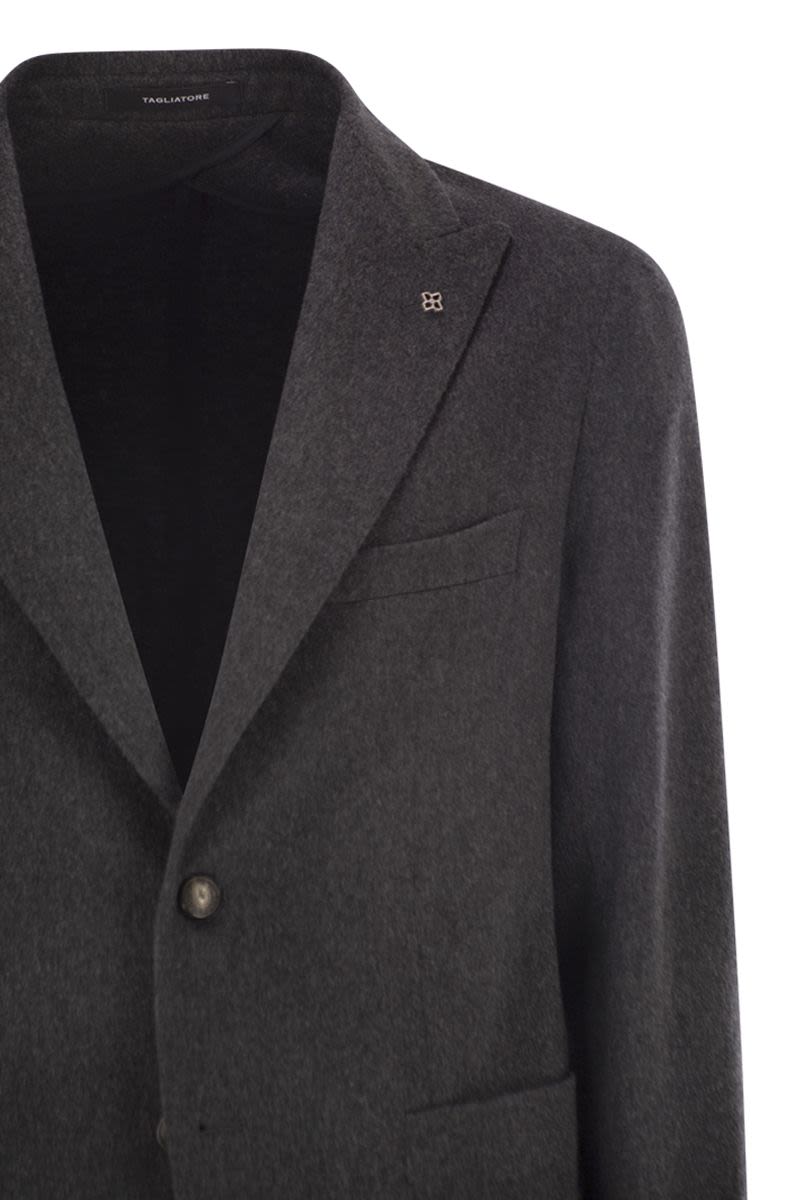 TAGLIATORE Luxury Cashmere and Silk Jacket for Men